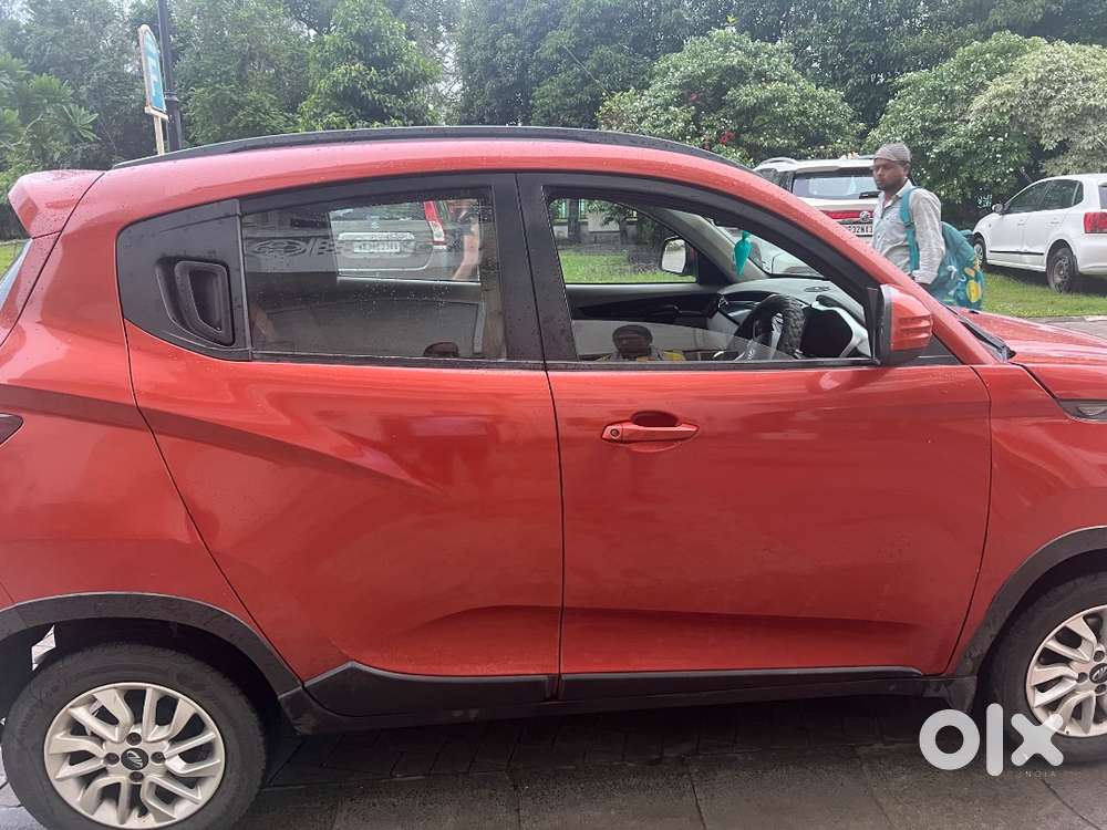 Kuv100 Excellent Condition