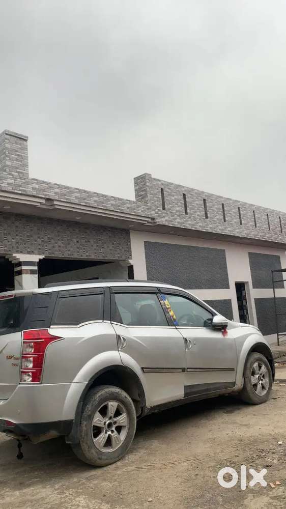 Mahindra Xuv500 2014 Diesel 115000 Km Driven