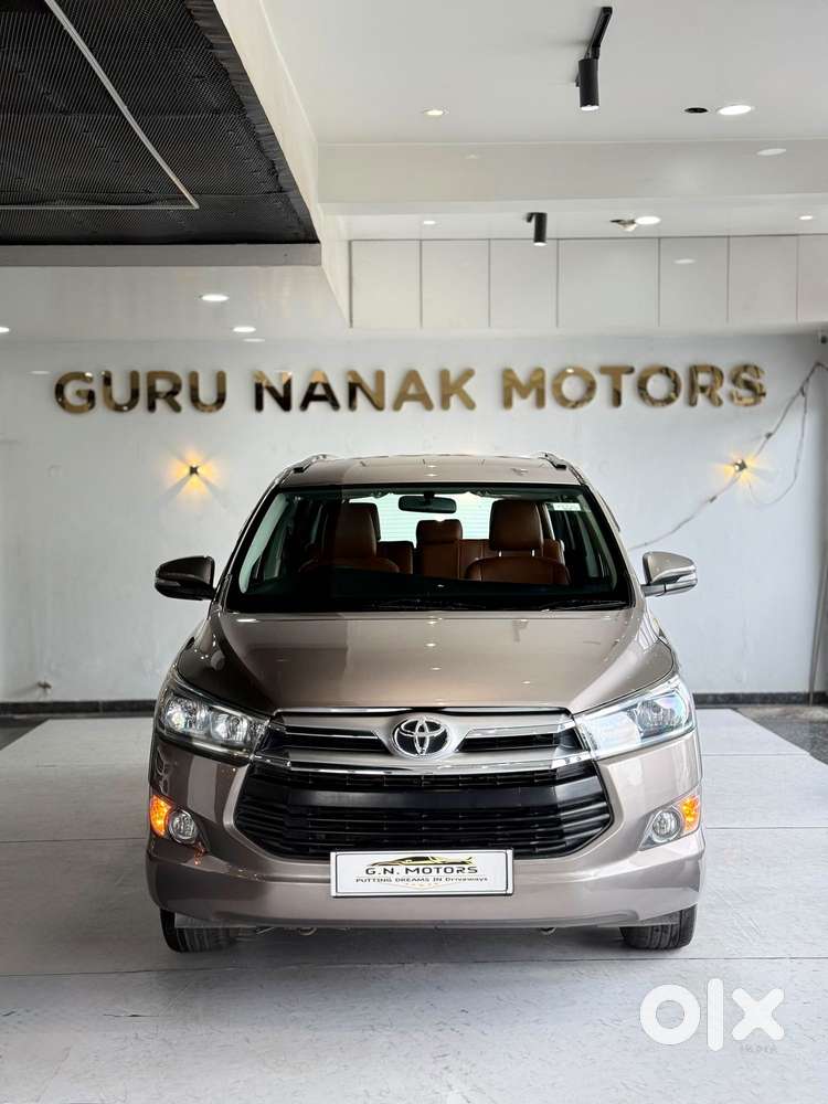Toyota Innova Crysta 2.8 Gx At 8s, 2016, Diesel