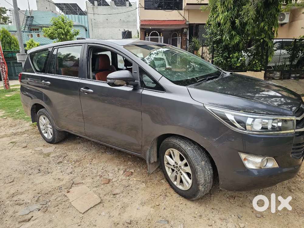Toyota Innova Crysta 2020