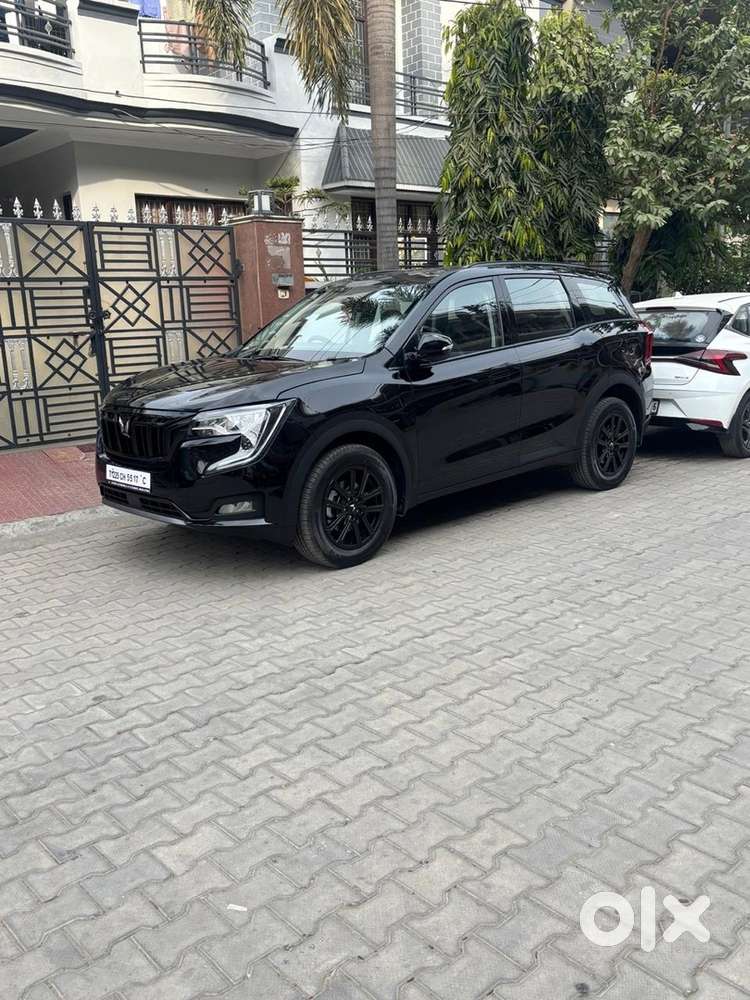 Mahindra Xuv700 Diesel 2025