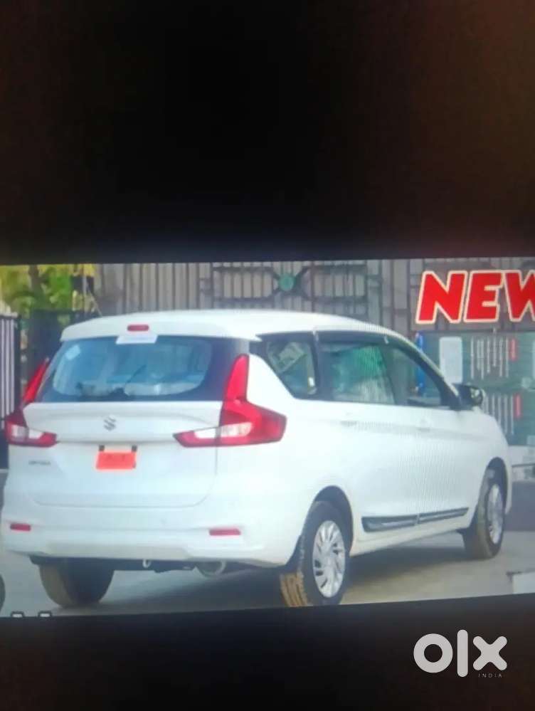 Gaadi Ke Liye Driver Chahiye