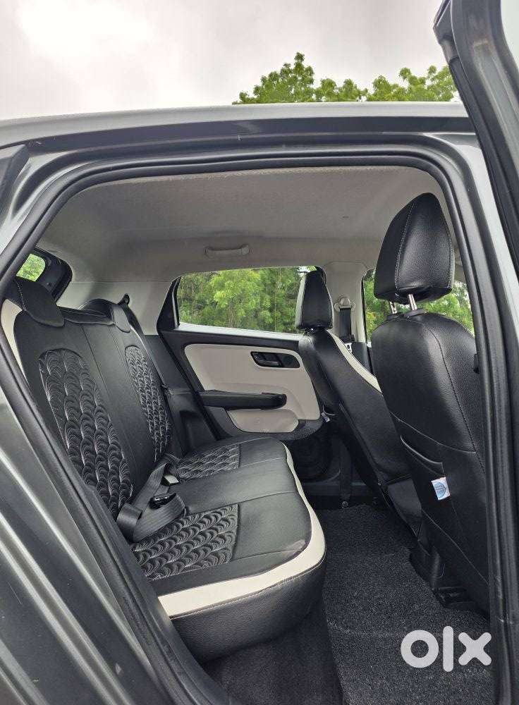 Tata Altroz 1.2 Xm Plus, 2022, Petrol
