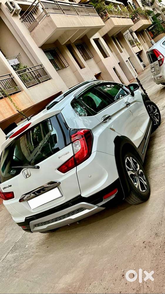 Honda Wr-v Vx Petrol Mt Exclusive Edition With Sunroof
