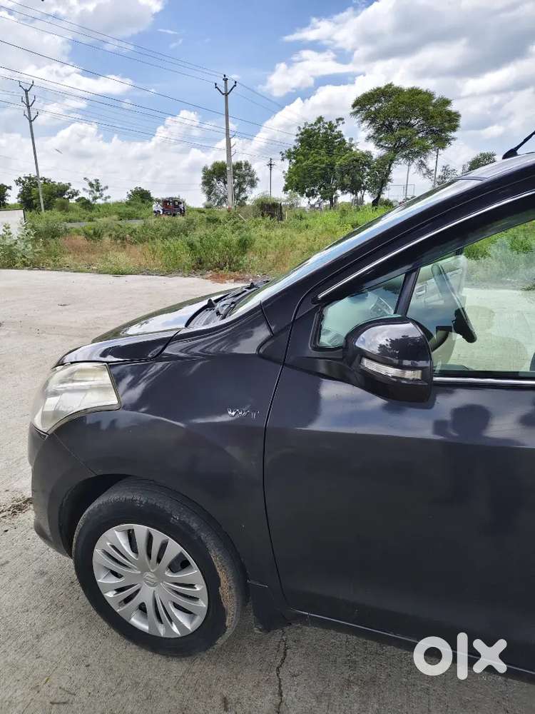 Maruti Suzuki Ertiga Vxi 2014