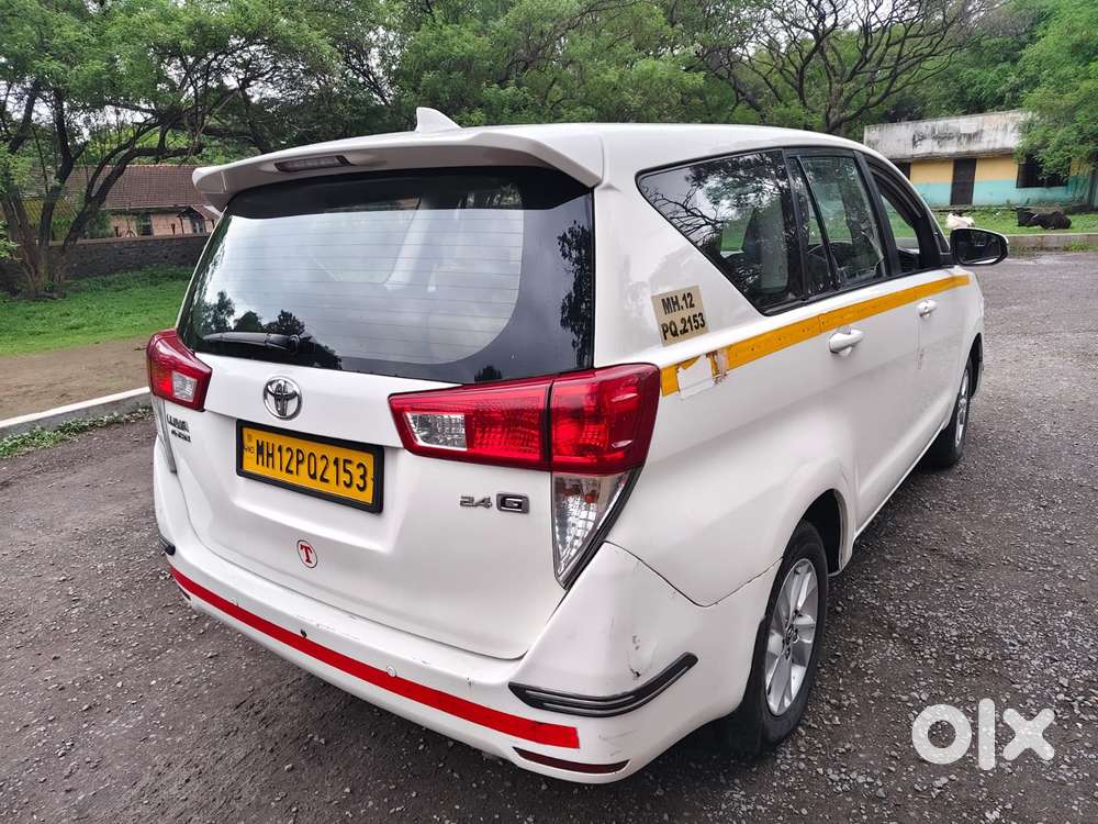 Toyota Innova Crysta 2.4 Gx Mt, 2017, Diesel