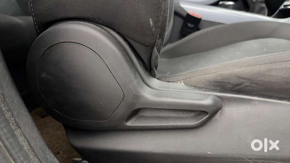 Tata Nexon 1.2 Revotron Xm (s), 2021, Petrol