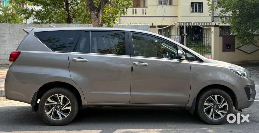 Toyota Innova Crysta 2021