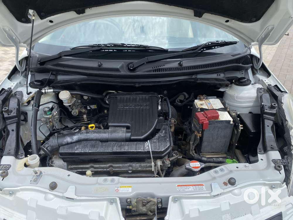 Maruti Suzuki Swift Dzire 1.2 Vxi Bsiv, 2014, Petrol