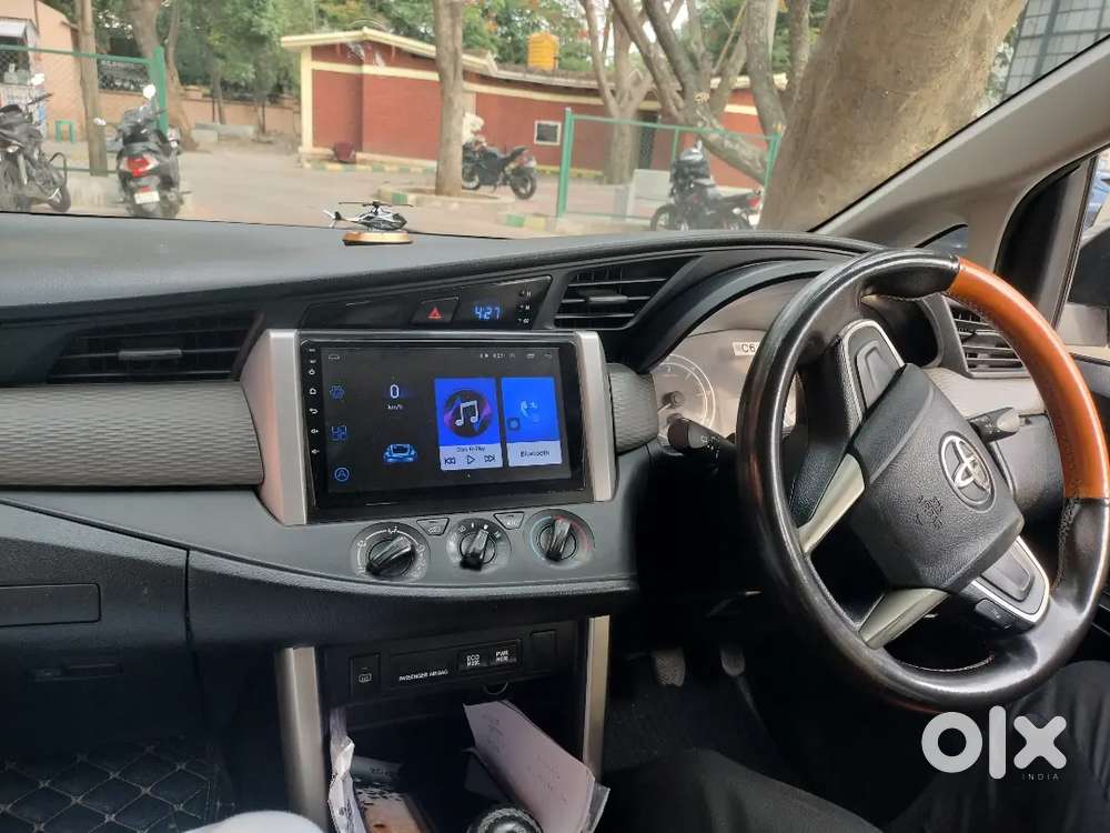 2018 Innova Crysta