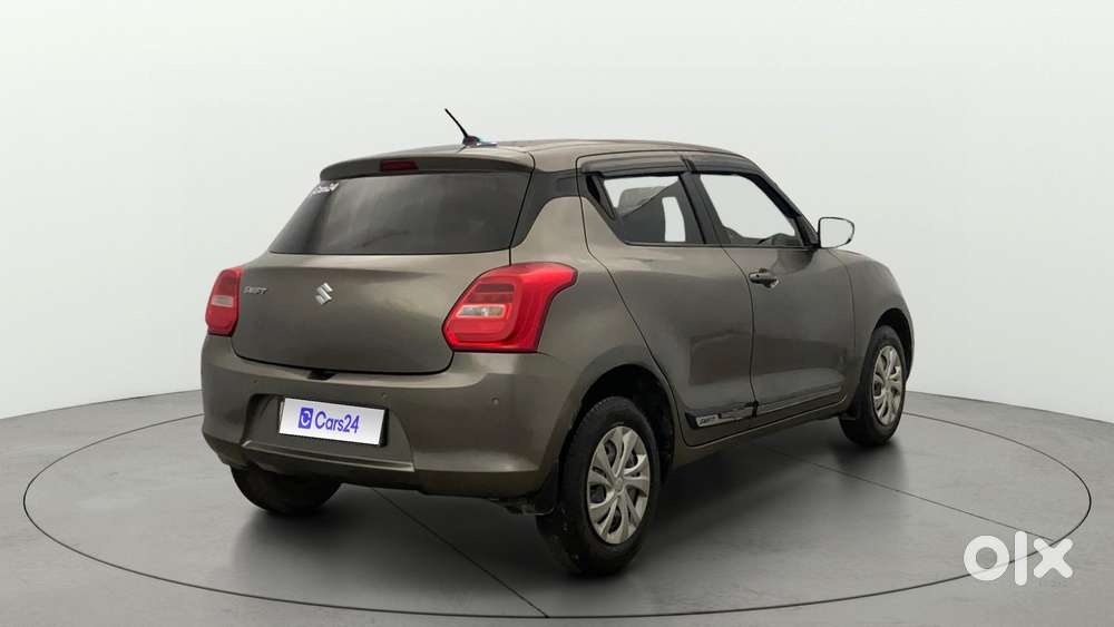 Maruti Suzuki Swift Vxi, 2021, Petrol