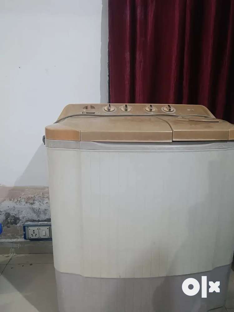 Bike washing hot sale machine olx