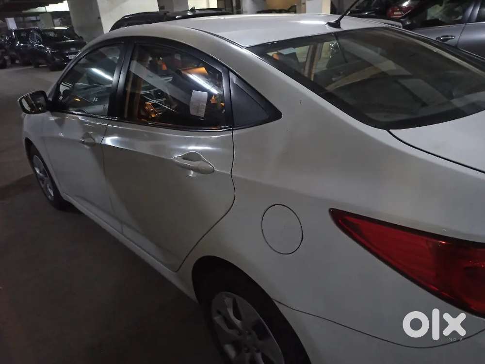 Well Maintained Hyundai Verna With New Seats And 5 New Tyres.