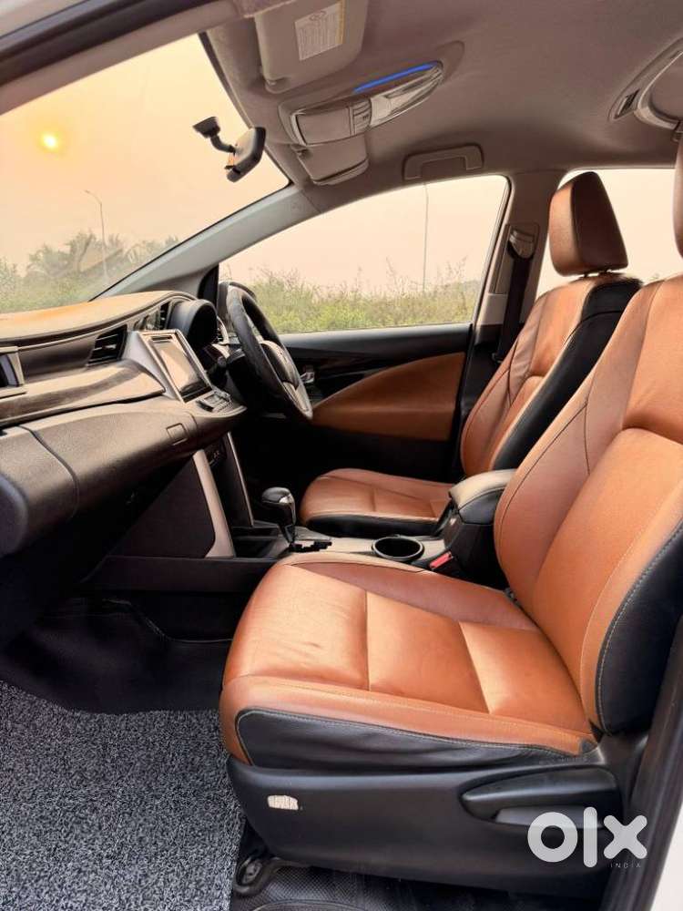 Toyota Innova Crysta