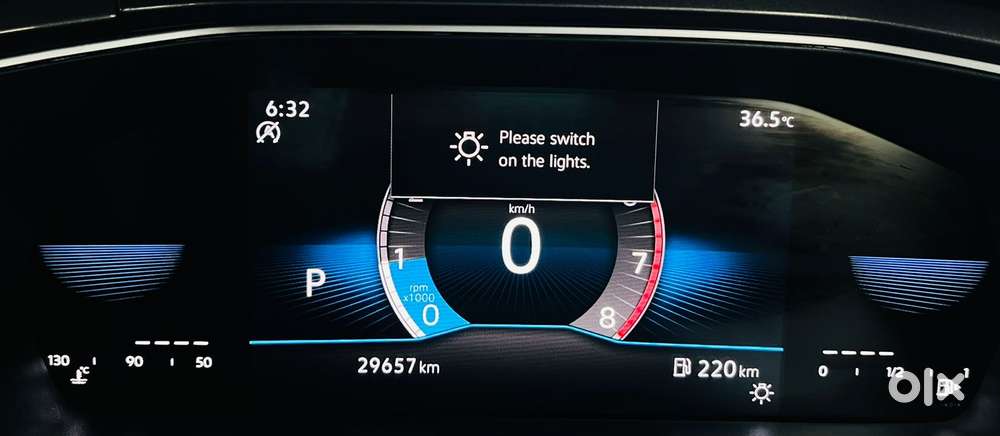 Volkswagen Taigun 1.0 Tsi Topline At, 2023, Petrol