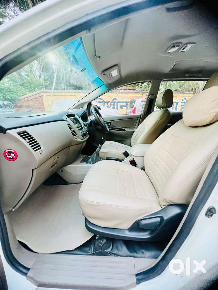 Toyota Innova 2.5 G (diesel) 7 Seater, 2015, Diesel