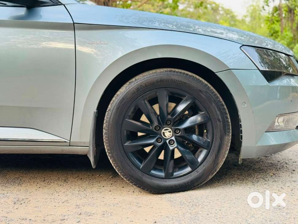 Skoda Superb 2.0 Tsi At L&k, 2018, Petrol