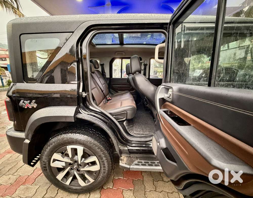 Mahindra Thar Roxx Ax7 L Diesel Mt 4wd, 2025, Diesel