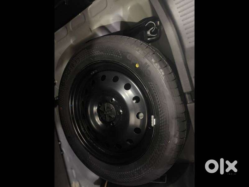 Maruti Suzuki Grand Vitara 1.5 Delta Smart Hybrid At, 2024, Petrol