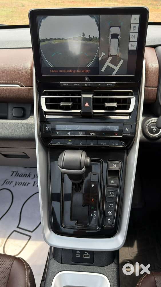 Toyota Innova Hycross 2.0 Zx (o) Hybrid 7 Str, 2025, Petrol
