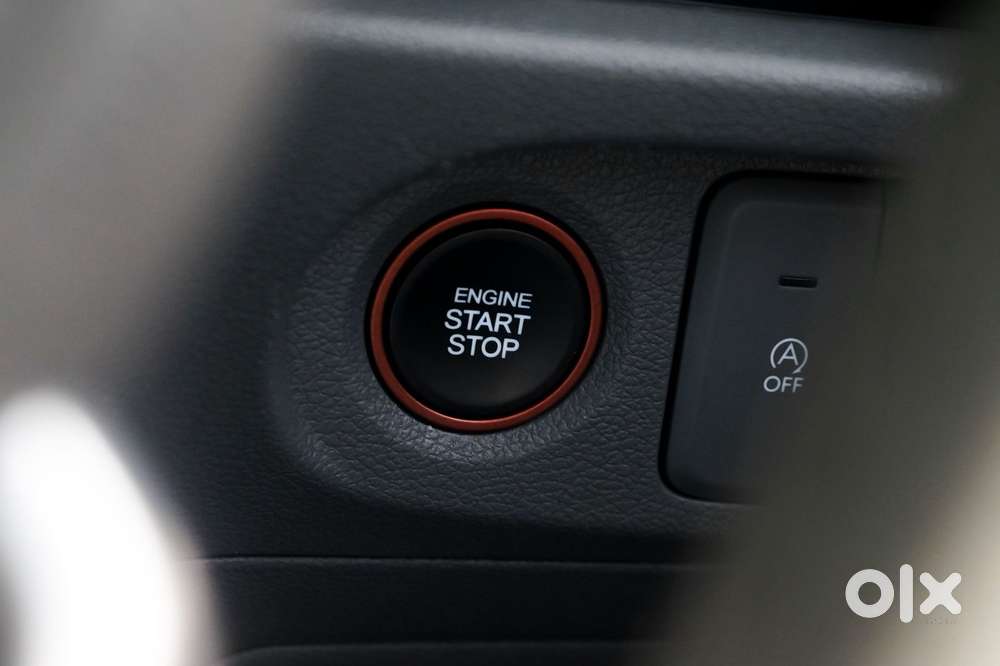 Hyundai Creta Sx (o) 1.5 Petrol Cvt, 2025, Petrol