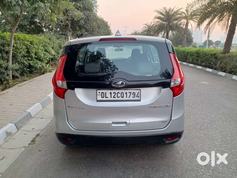 Mahindra Marazzo M4, 2018, Diesel