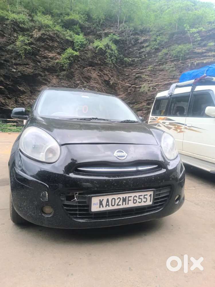 Nissan Micra Active 2011