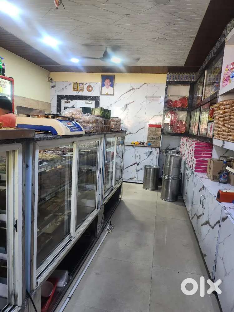 Need sales girl for sweetshop