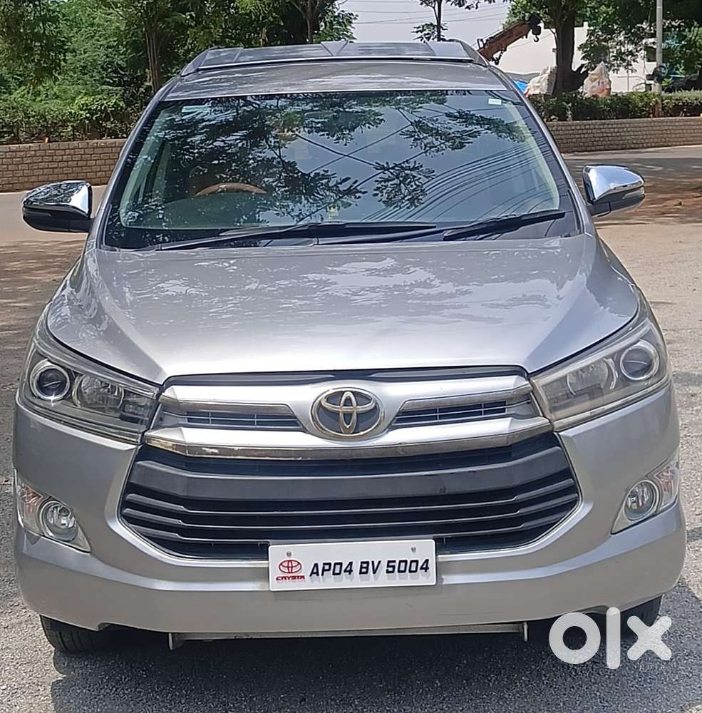Toyota Innova Crysta [2020-ongoing] 2.4 Vx 8 Str, 2018, Diesel