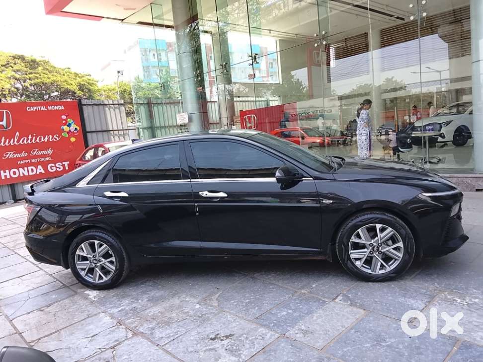 Hyundai Verna 1.5 Sx (o) Ivt, 2025, Petrol