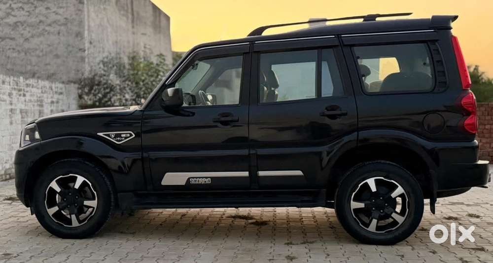 Mahindra Scorpio S11 Mt 7s, 2024, Diesel