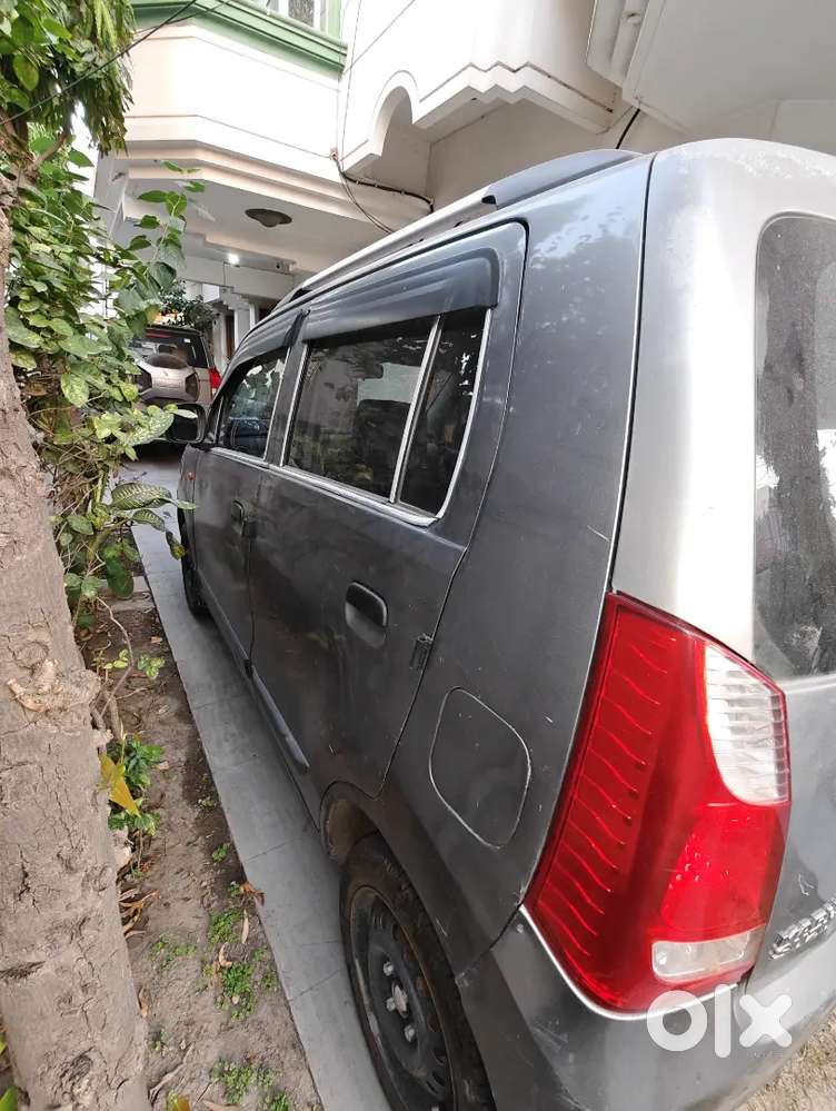 Maruti Suzuki Wagon R 1.0 Vxi 2016