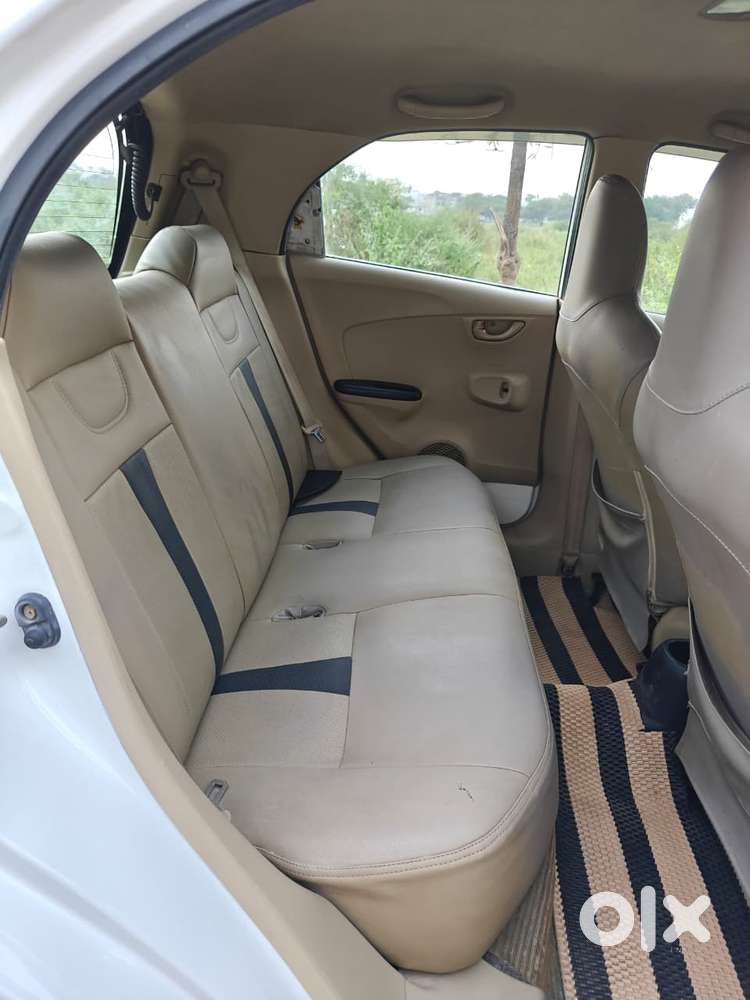 Honda Brio S (o) Mt, 2016, Petrol