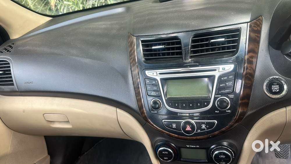 Hyundai Fluidic Verna 2014