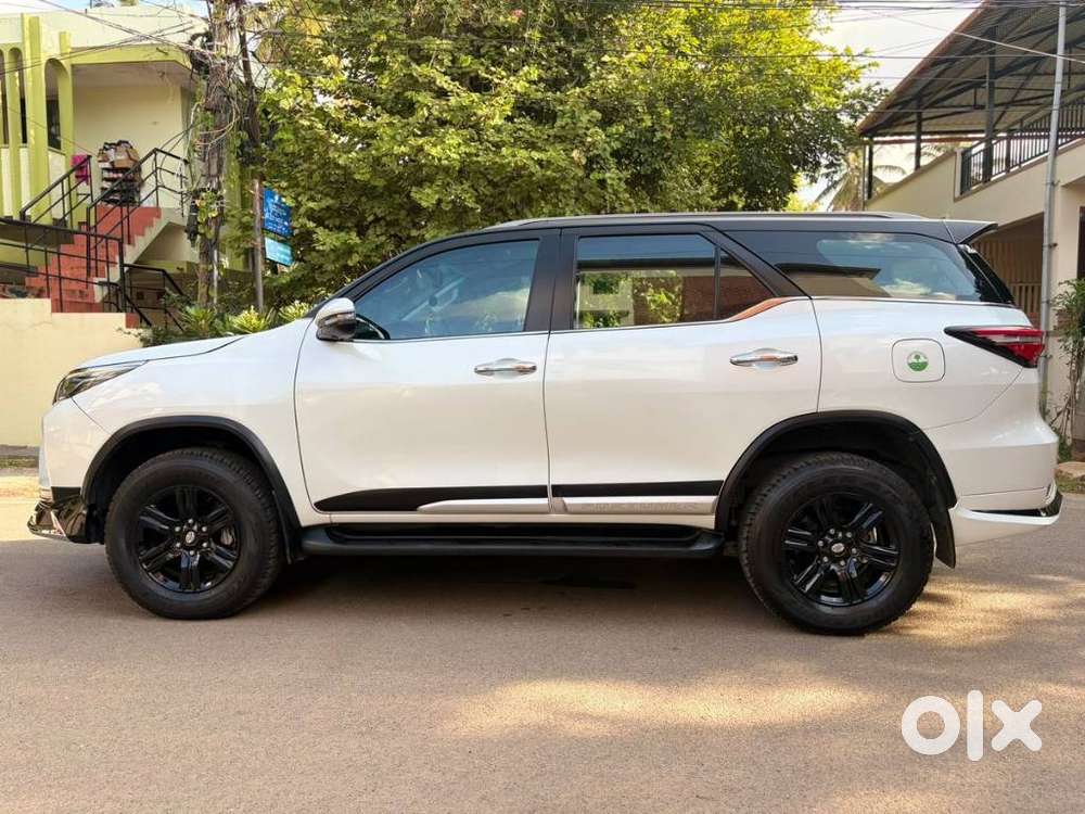 Toyota Fortuner Leader Edition (at), 2025, Diesel