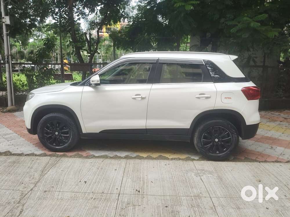 Maruti Suzuki Brezza 1.5 Zxi Plus Smart Hybrid, 2022, Petrol