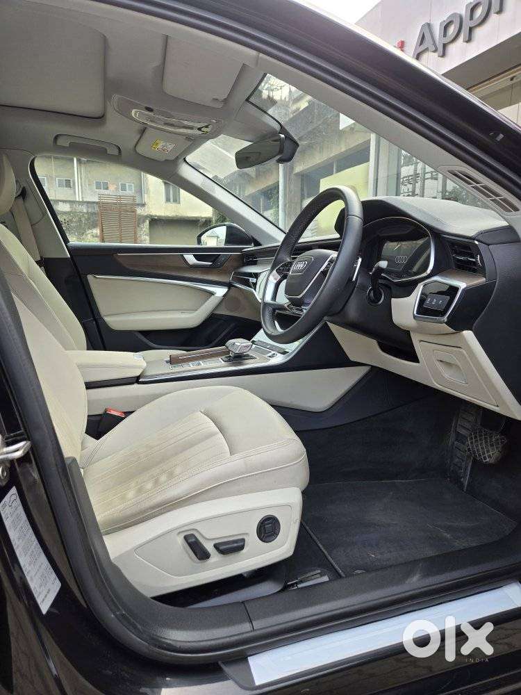 Audi A6 Technology 45 Tfsi W/o Matrix, 2025, Petrol