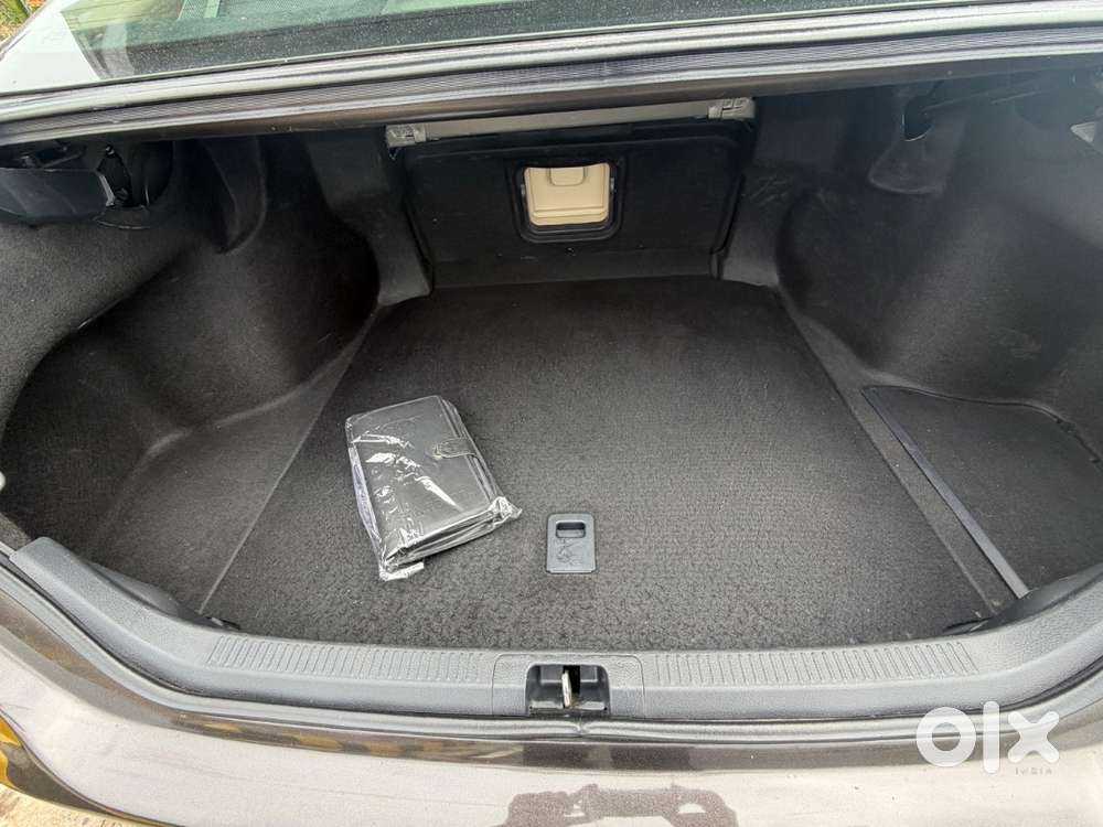 Hybrid Camry Very Well Maintained