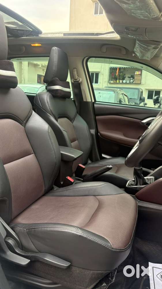 Maruti Suzuki Grand Vitara Smart Hybrid Alpha, 2023, Petrol