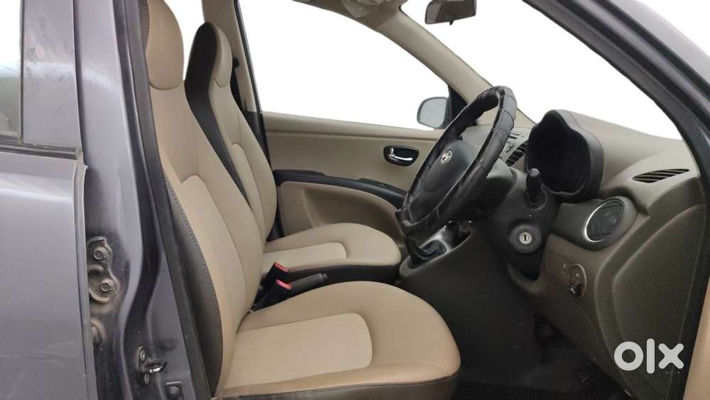 Hyundai I10 Sportz 1.1l, 2015, Cng & Hybrids