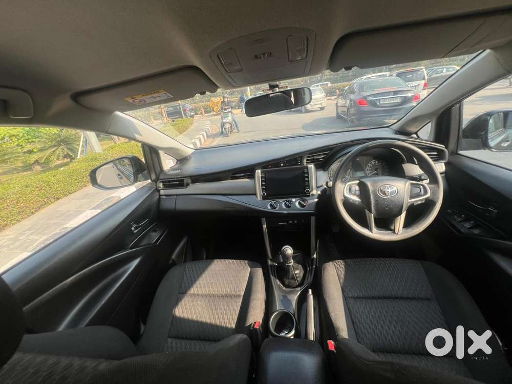 Toyota Innova Crysta 2.4 G Mt 7 Str, 2018, Diesel