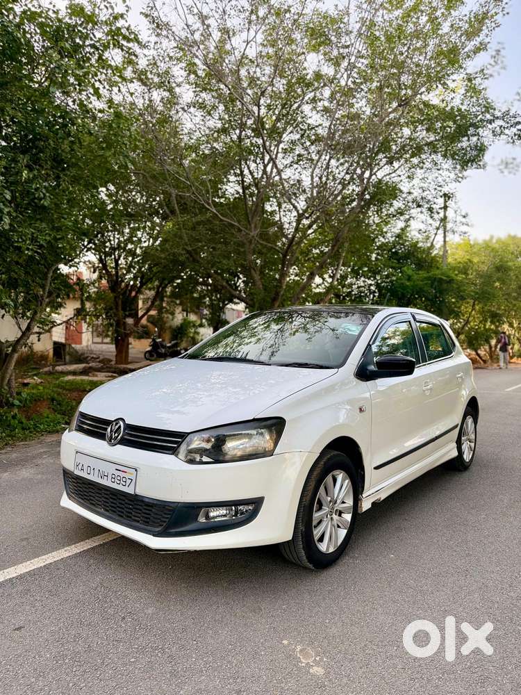 Volkswagen Polo Petrol Highline 1.2l, 2013, Petrol