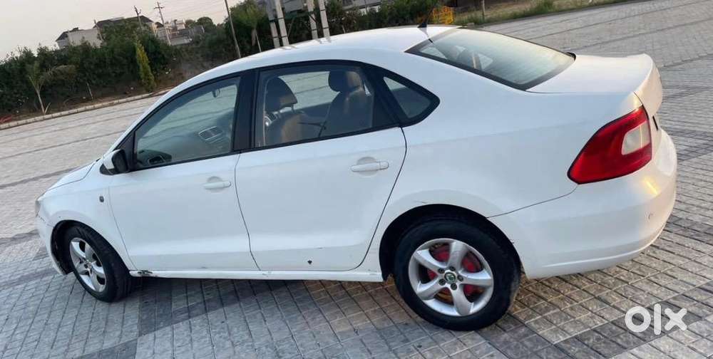 Skoda Rapid 2013 Diesel Well Maintained