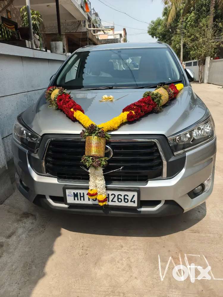 Toyota Innova Crysta 2023 Diesel 25000 Km Driven