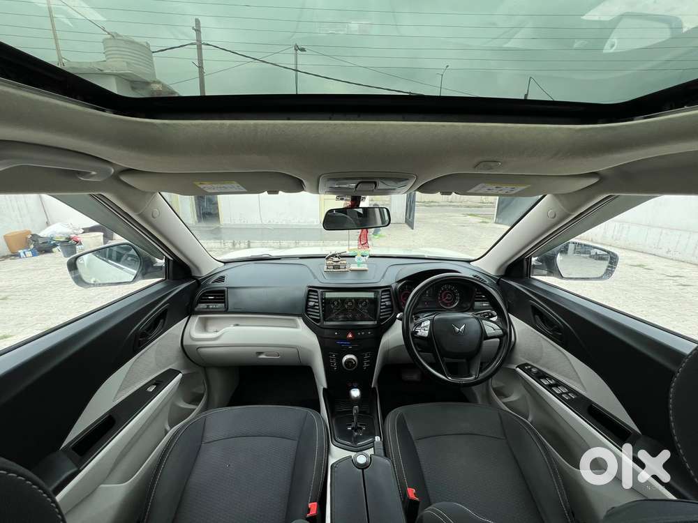 Mahindra Xuv300 W6 Amt Diesel, 2022, Diesel