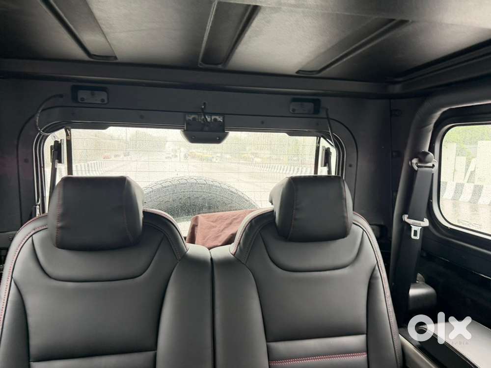 Mahindra Thar Petrol 2023