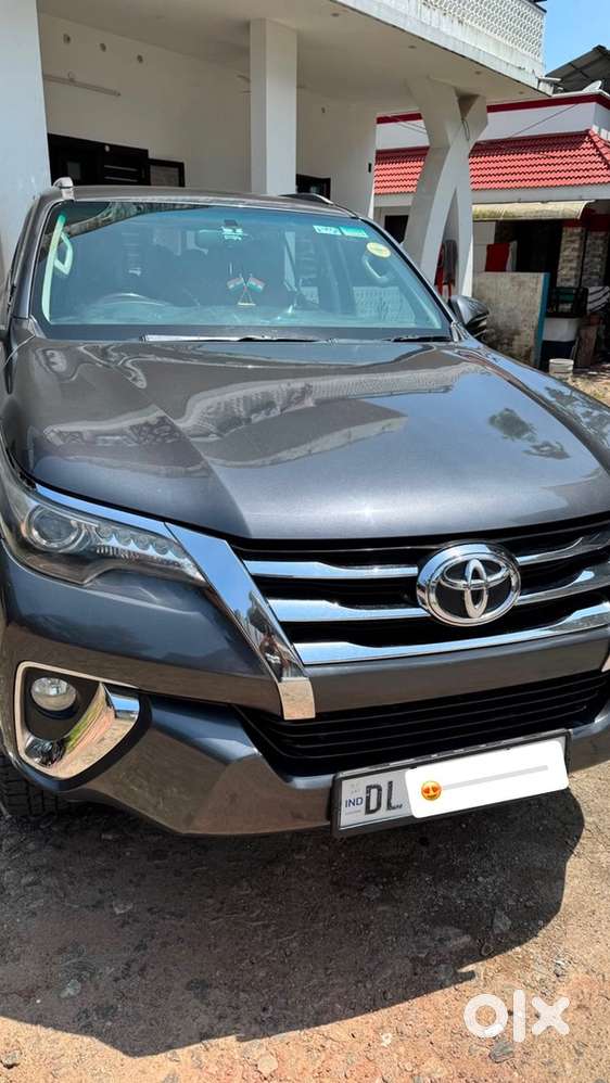 Toyota Fortuner Legender Diesel 133000 Km Driven