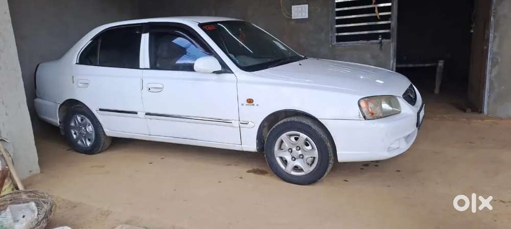 Hyundai Accent 2011 Cng & Hybrids 140000 Km Driven