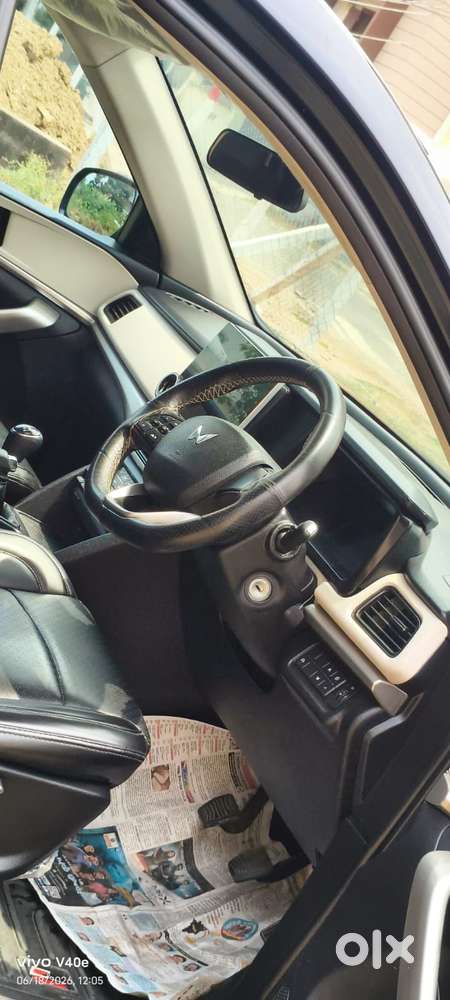 Mahindra Xuv700 Mx Diesel Mt 5 Str (e), 2024, Diesel