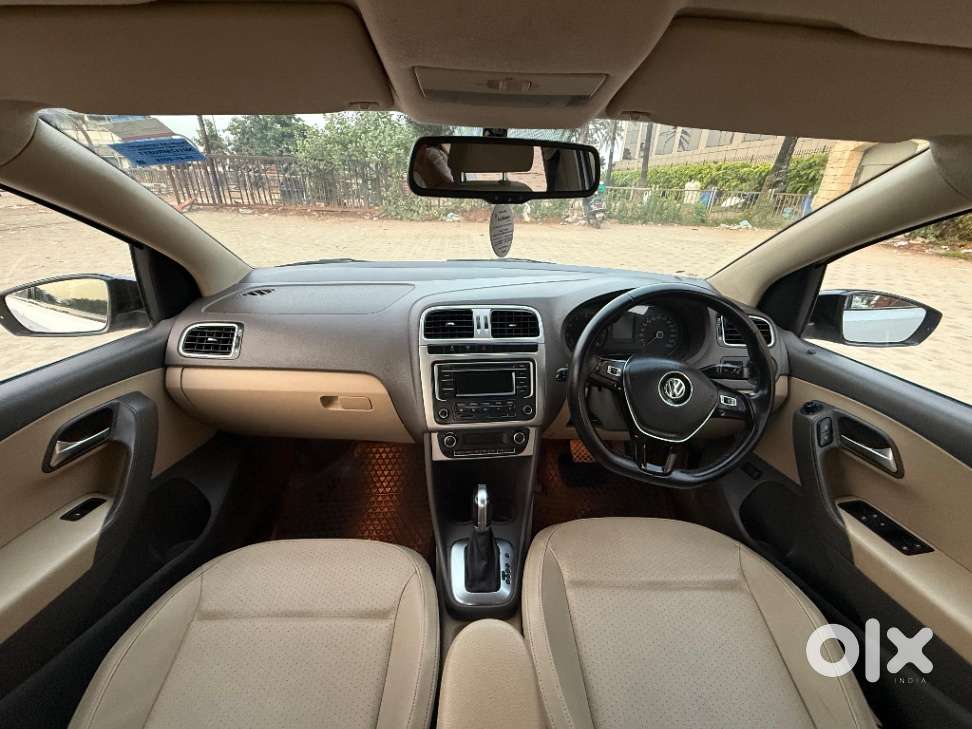 Volkswagen Vento 1.2 Tsi Highline At, 2016, Petrol